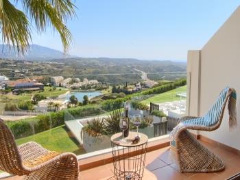 101 LA CALA VIEW, GOLF, JACUZZI, SAUNA